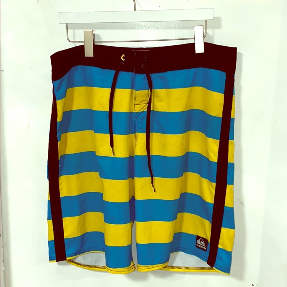 Quiksilver men’s board shorts, Cypher Series, 34